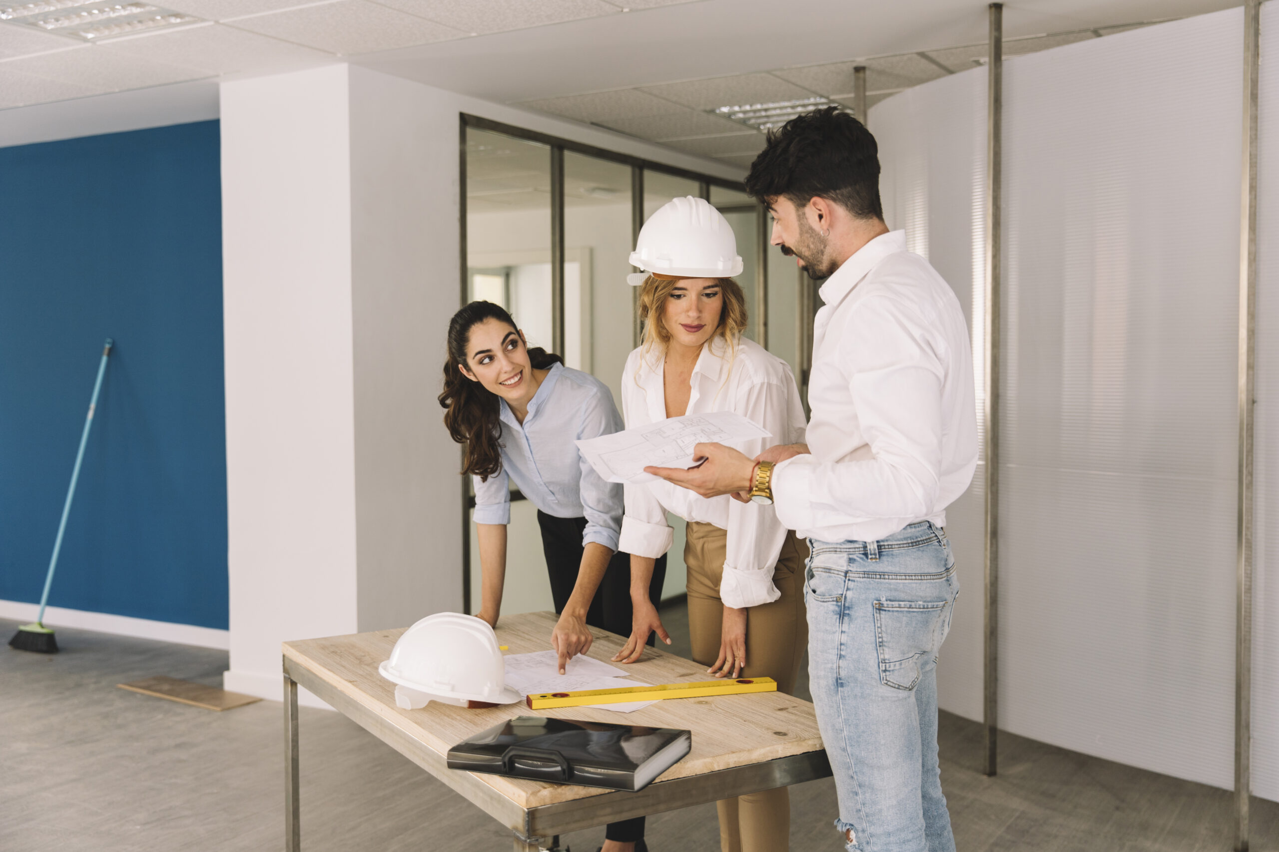 Retrofit de escritório: quem faz o projeto e a obra?